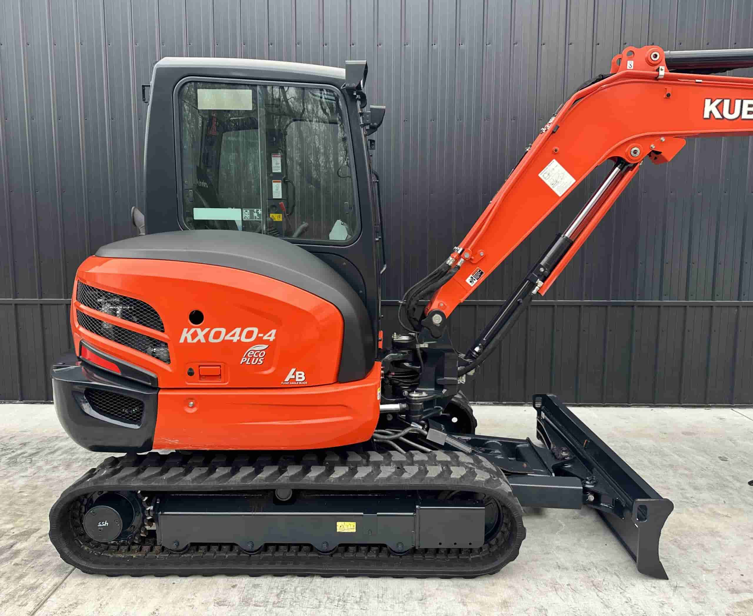 2019 KUBOTA KX040-4
